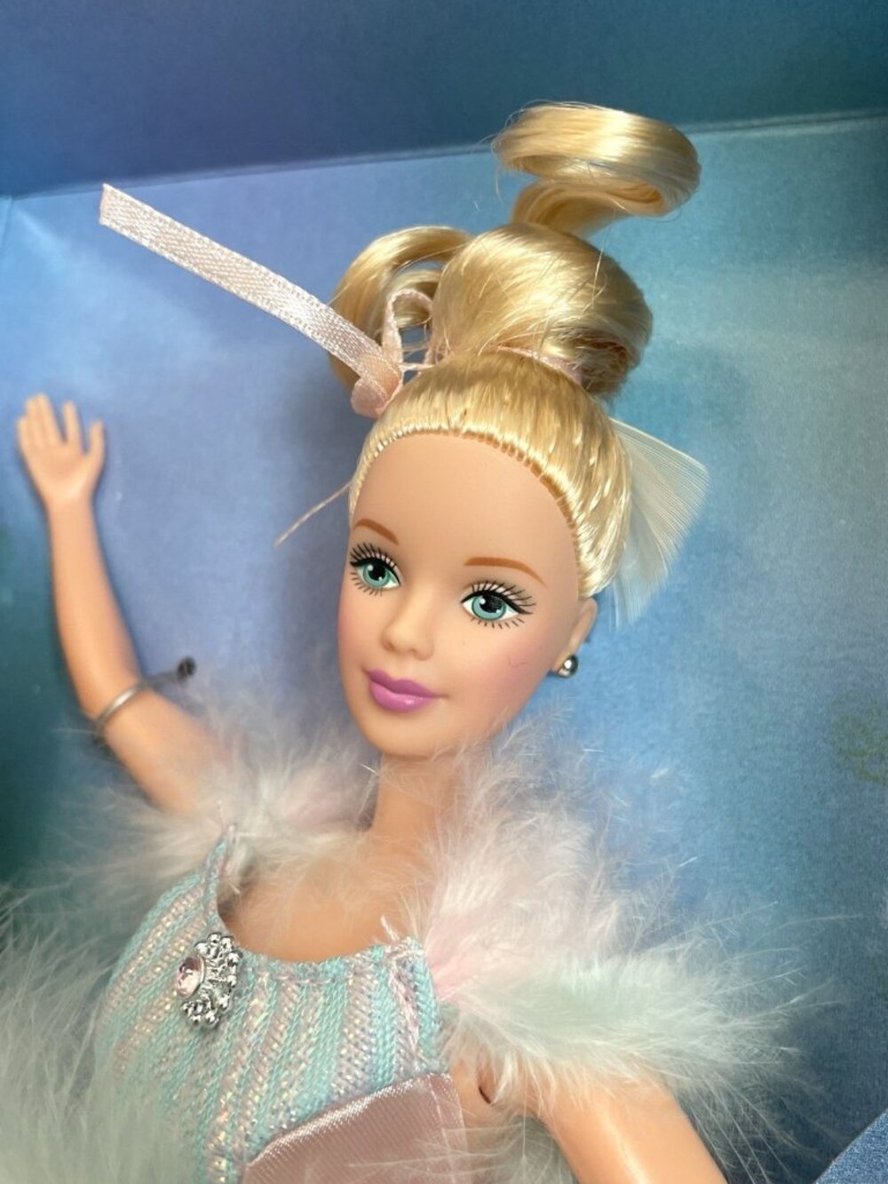 Ballet Masquerade Barbie Ballerina Doll 2000 Mattel 29385 - Picture 3 of 11